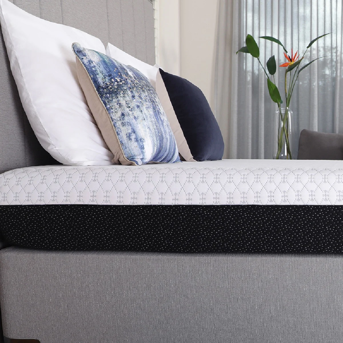 SleepMaker Sleep 101 - Foam Mattress in a Box Queen